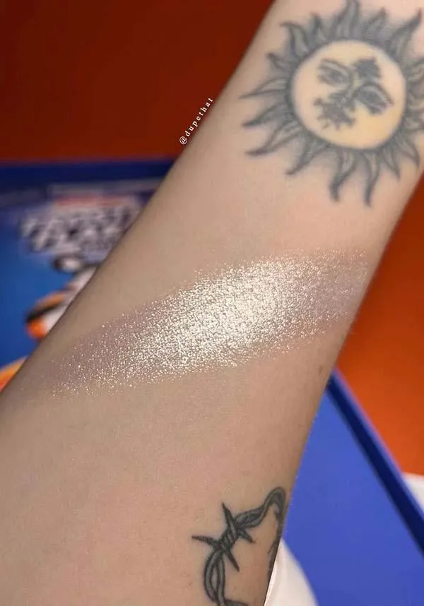 Frosted Flakes X Glamlite | LOOSE HIGHLIGHTER