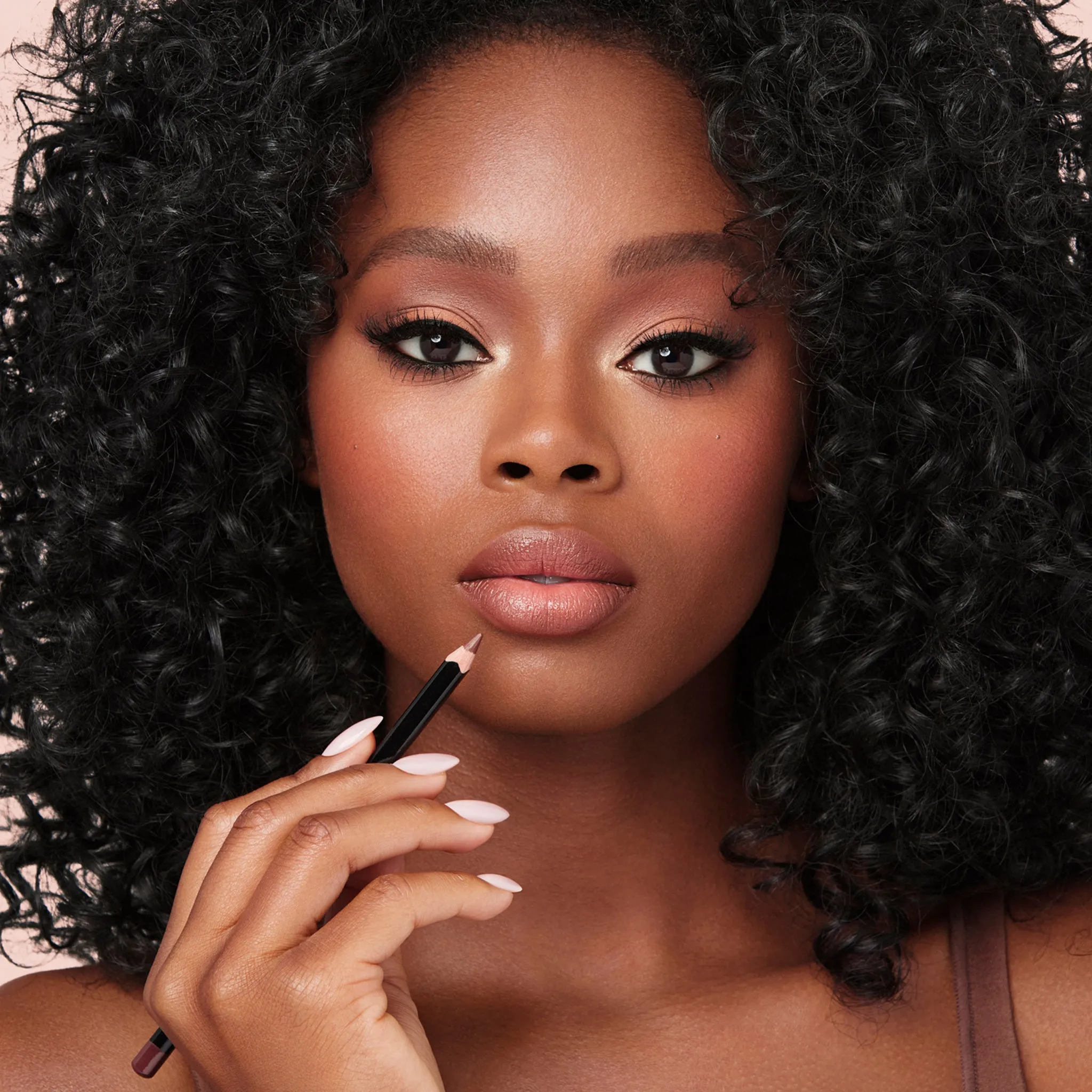 LIP LINER